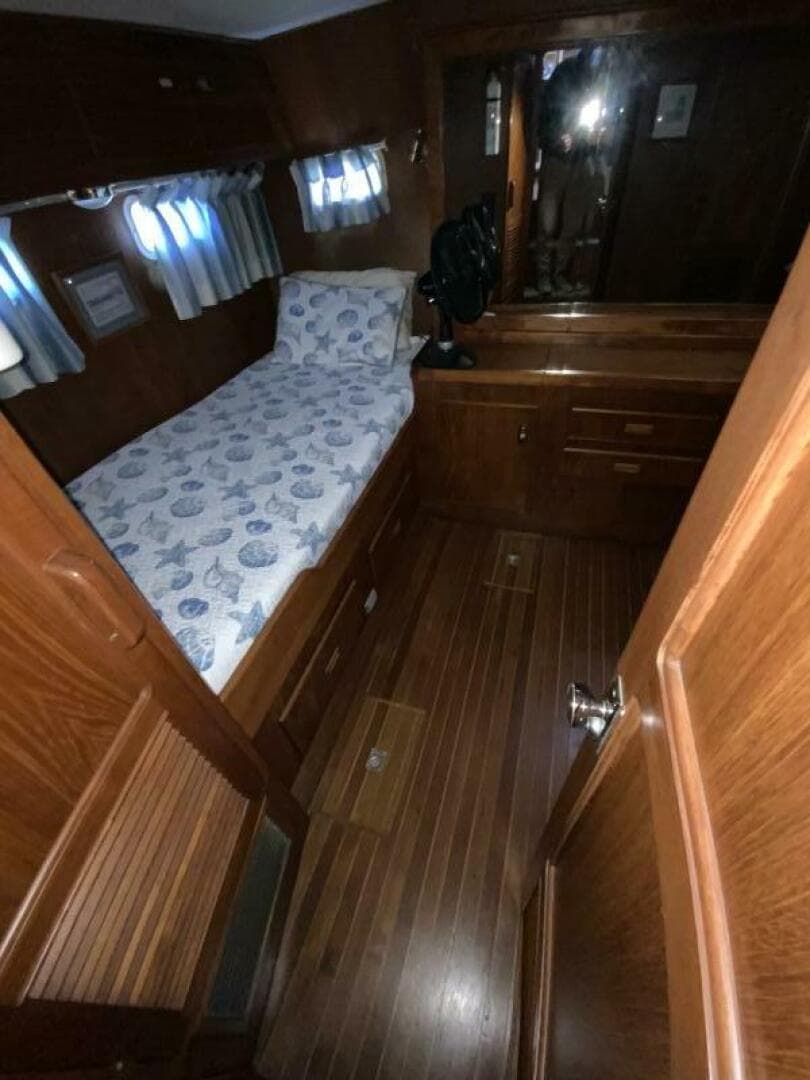 1987 President 41 Double Cabin — photo 38