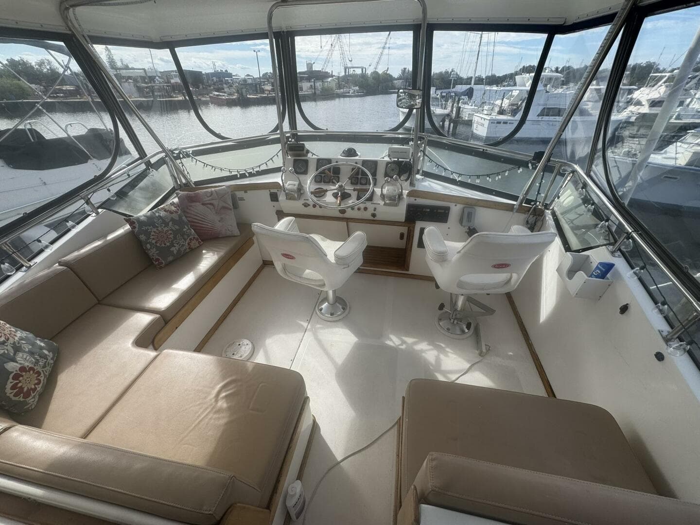 1987 President 41 Double Cabin — photo 21