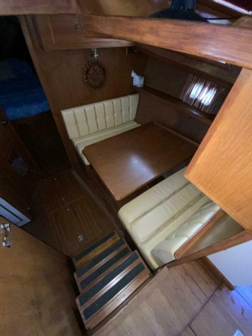 1987 President 41 Double Cabin — photo 48