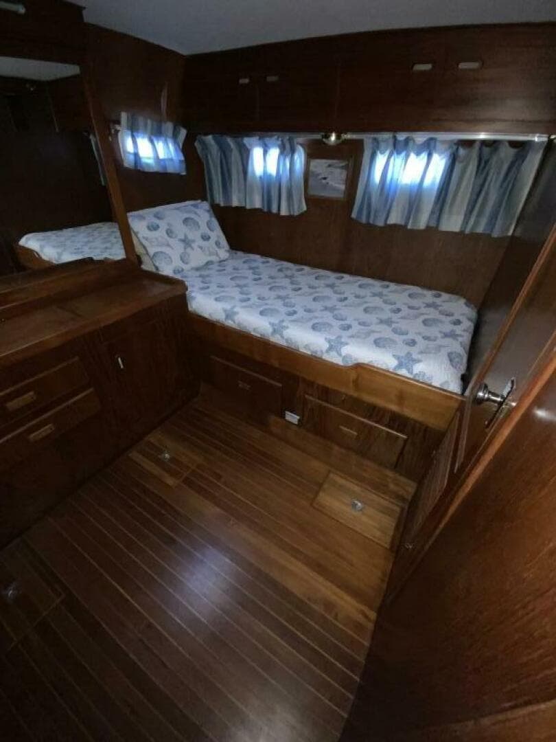 1987 President 41 Double Cabin — photo 39