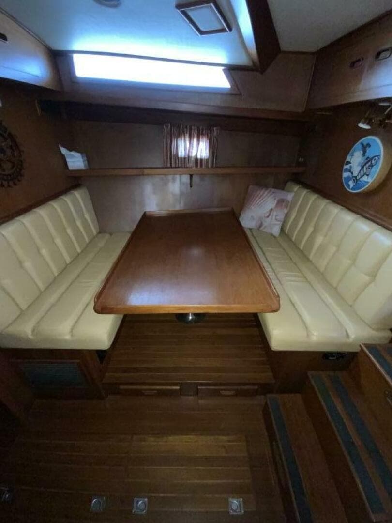 1987 President 41 Double Cabin — photo 50