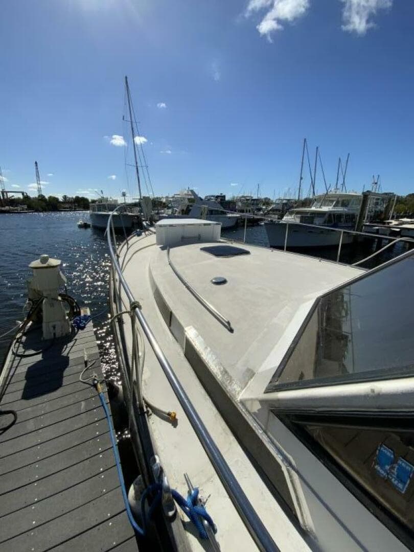 1987 President 41 Double Cabin — photo 13