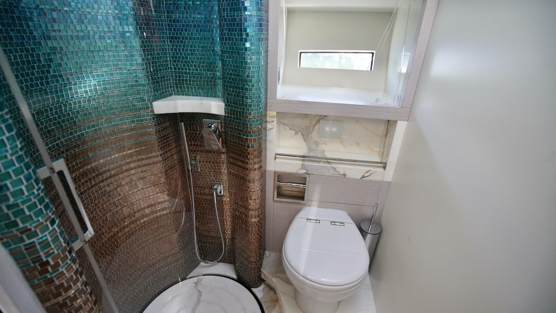 2024 Uniesse Htc 5P — photo 32