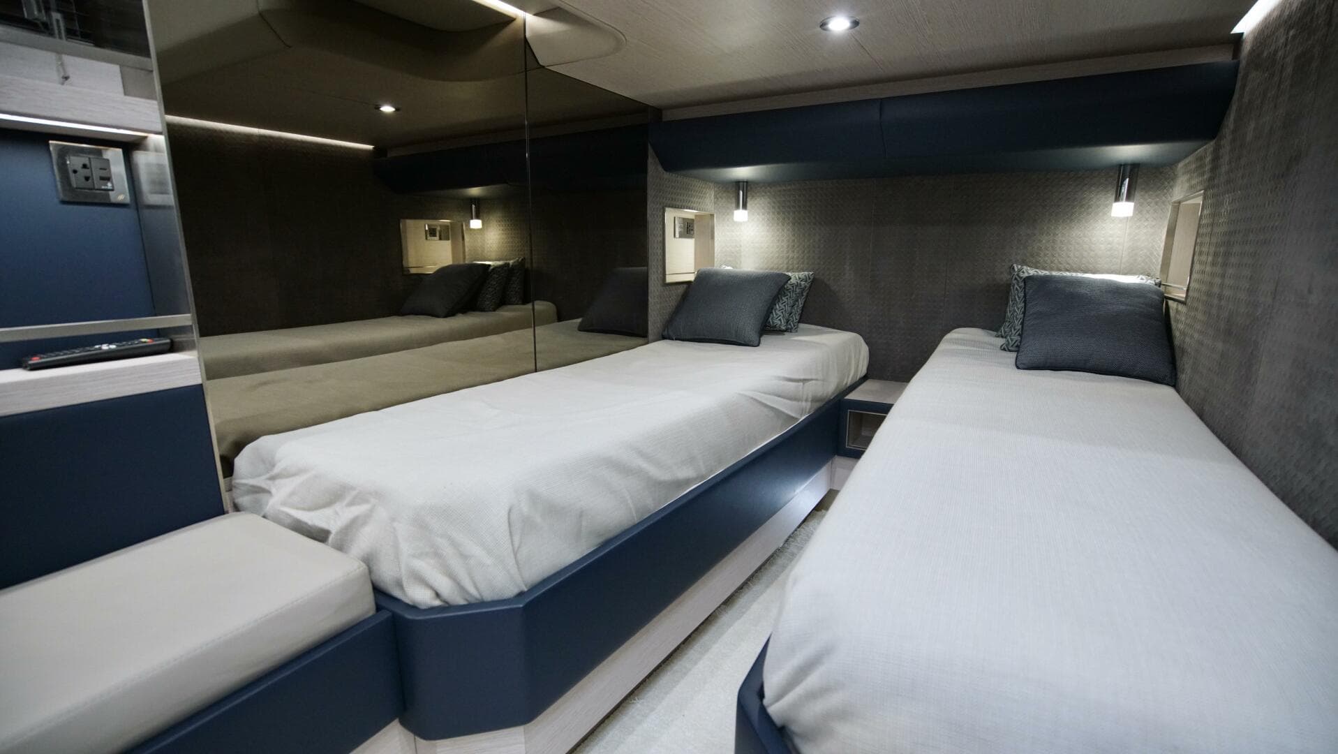 2024 Uniesse Htc 5P — photo 28