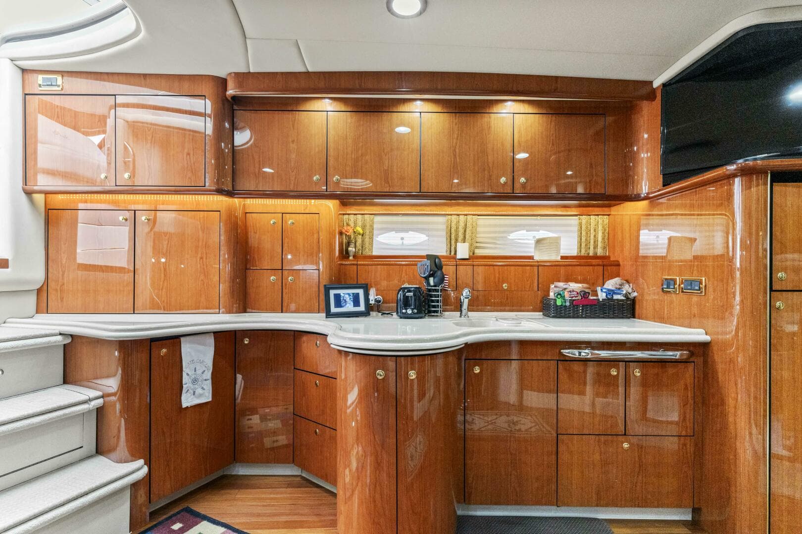 2001 Sea Ray 510 Sundancer — photo 14