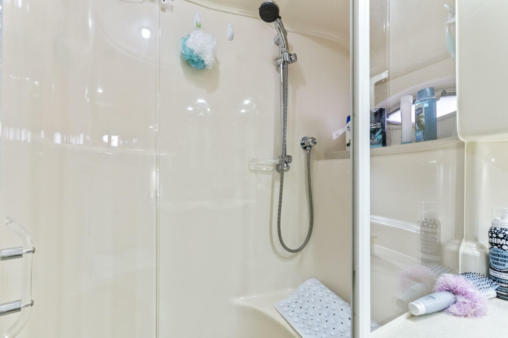 2001 Sea Ray 510 Sundancer — photo 9