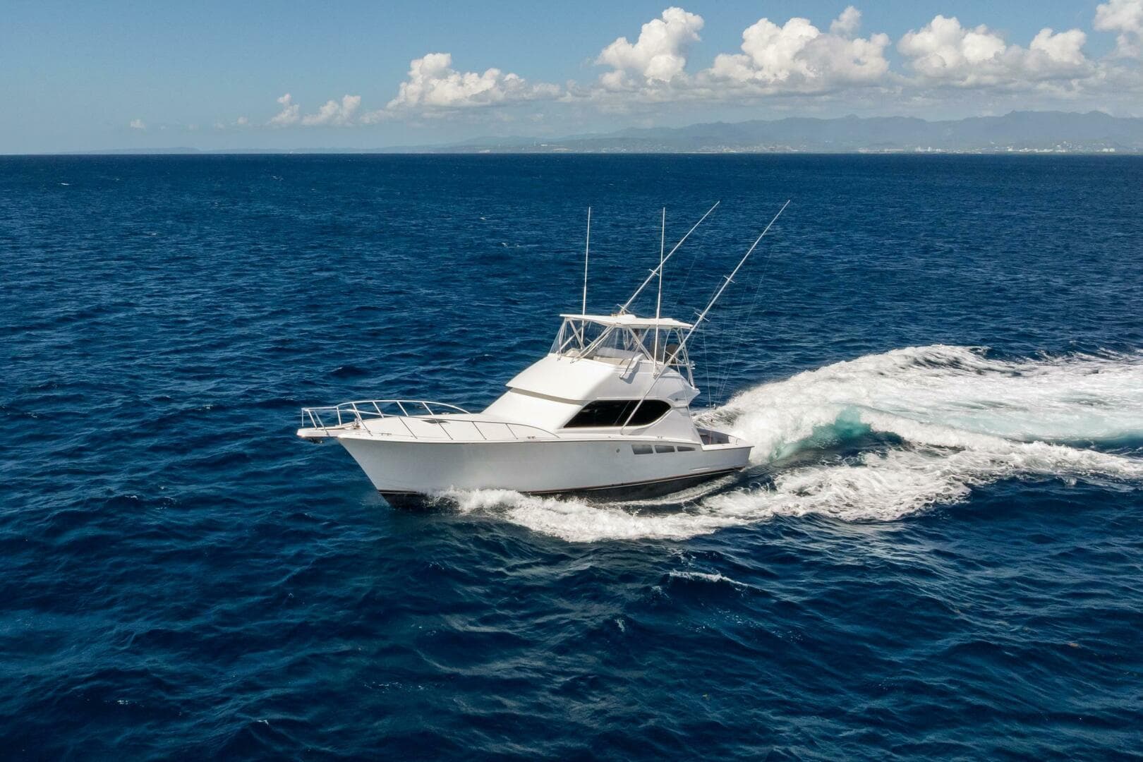 2005 Hatteras 50 Convertible — photo 93