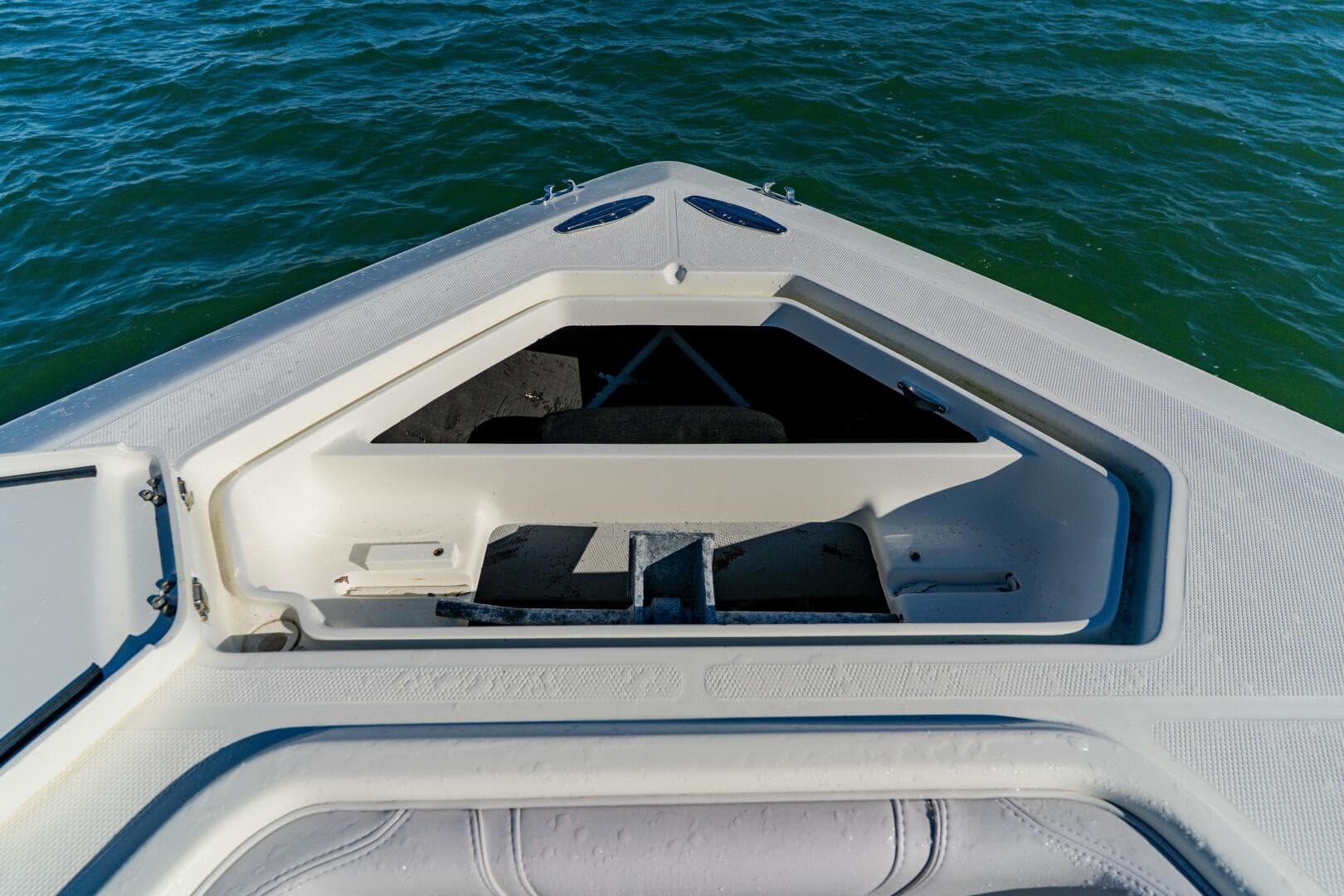 2012 Seavee 390B — photo 12