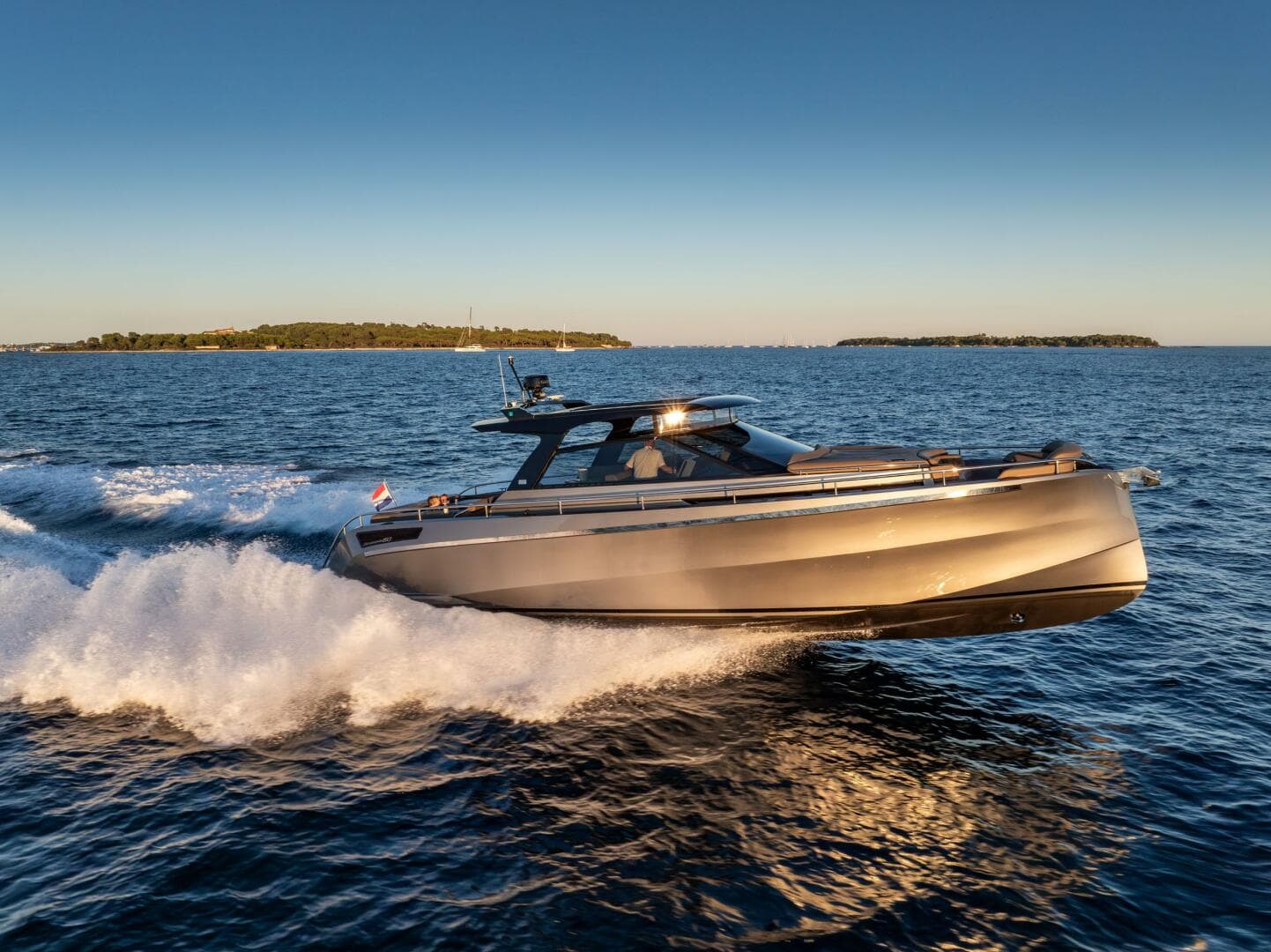 2022 Steeler B50 Aquazen