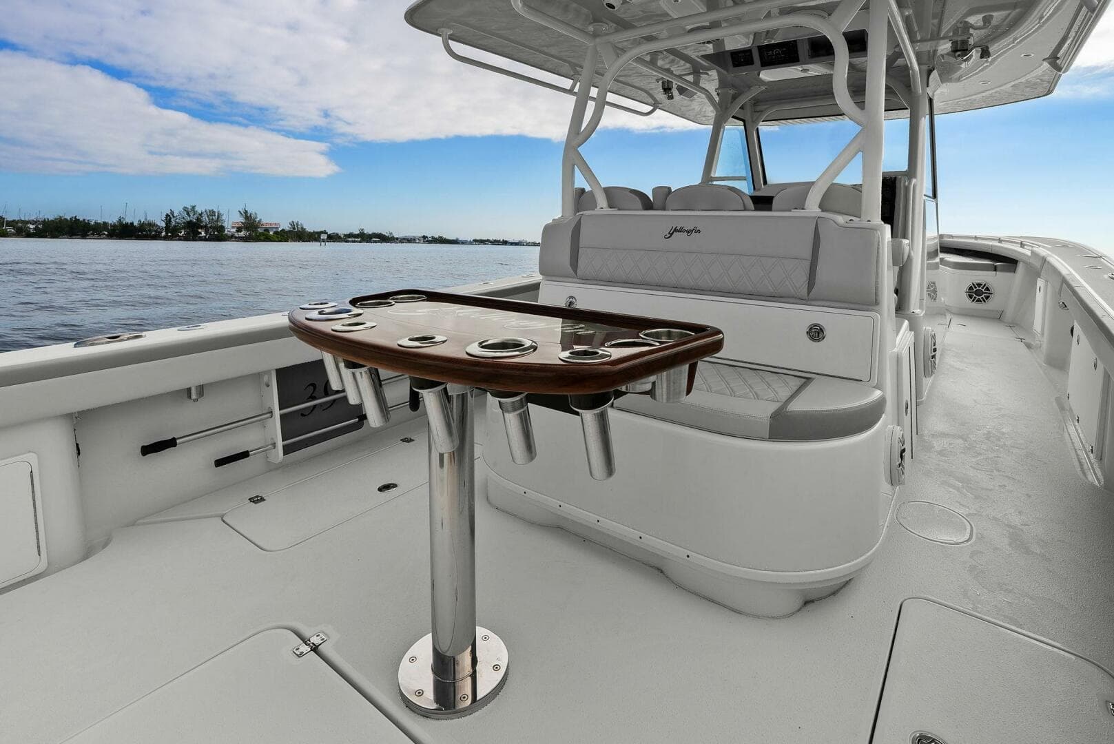 2023 Yellowfin 39 Offshore — photo 4