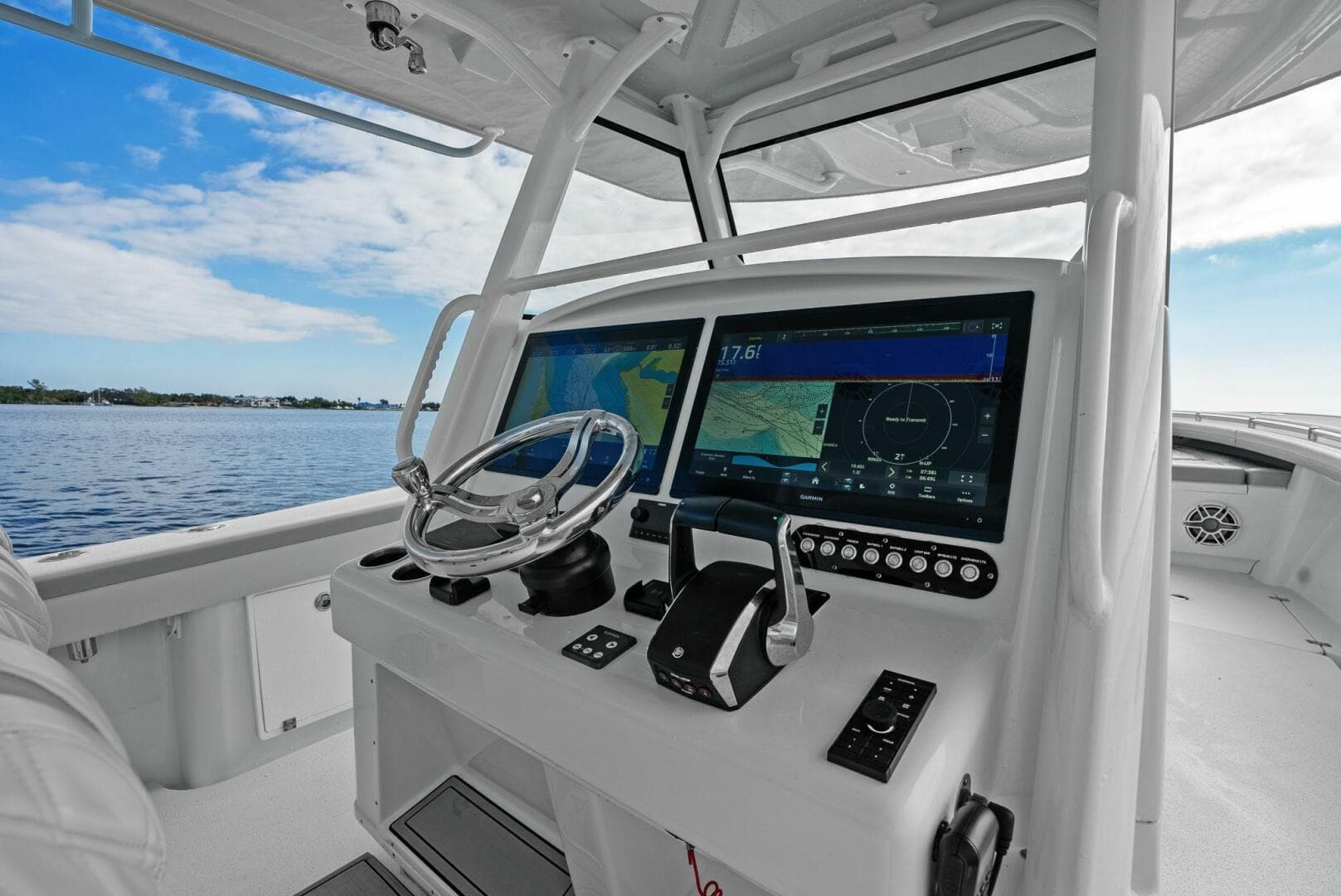 2023 Yellowfin 39 Offshore — photo 14