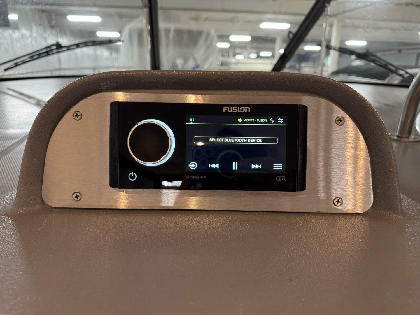 2005 Cruisers Yachts 420 Express — photo 15