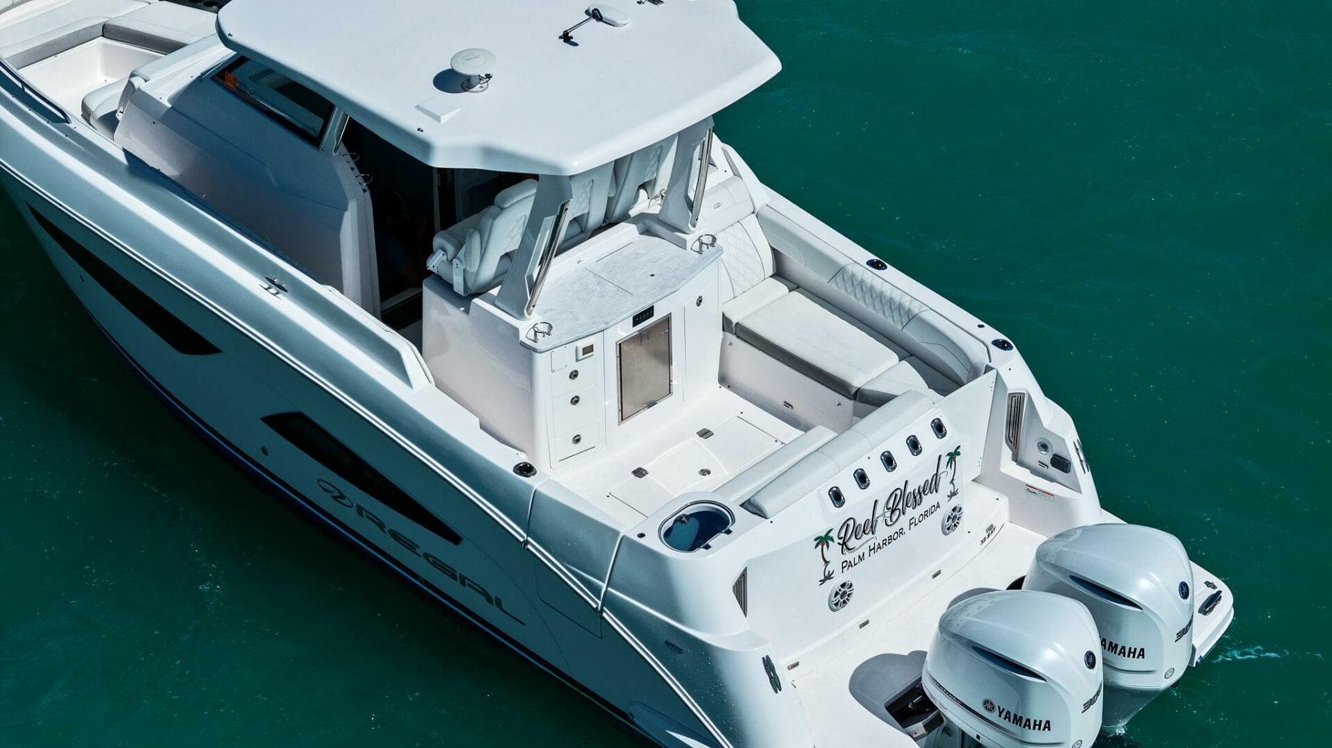 2020 Regal 33 Sav — photo 15