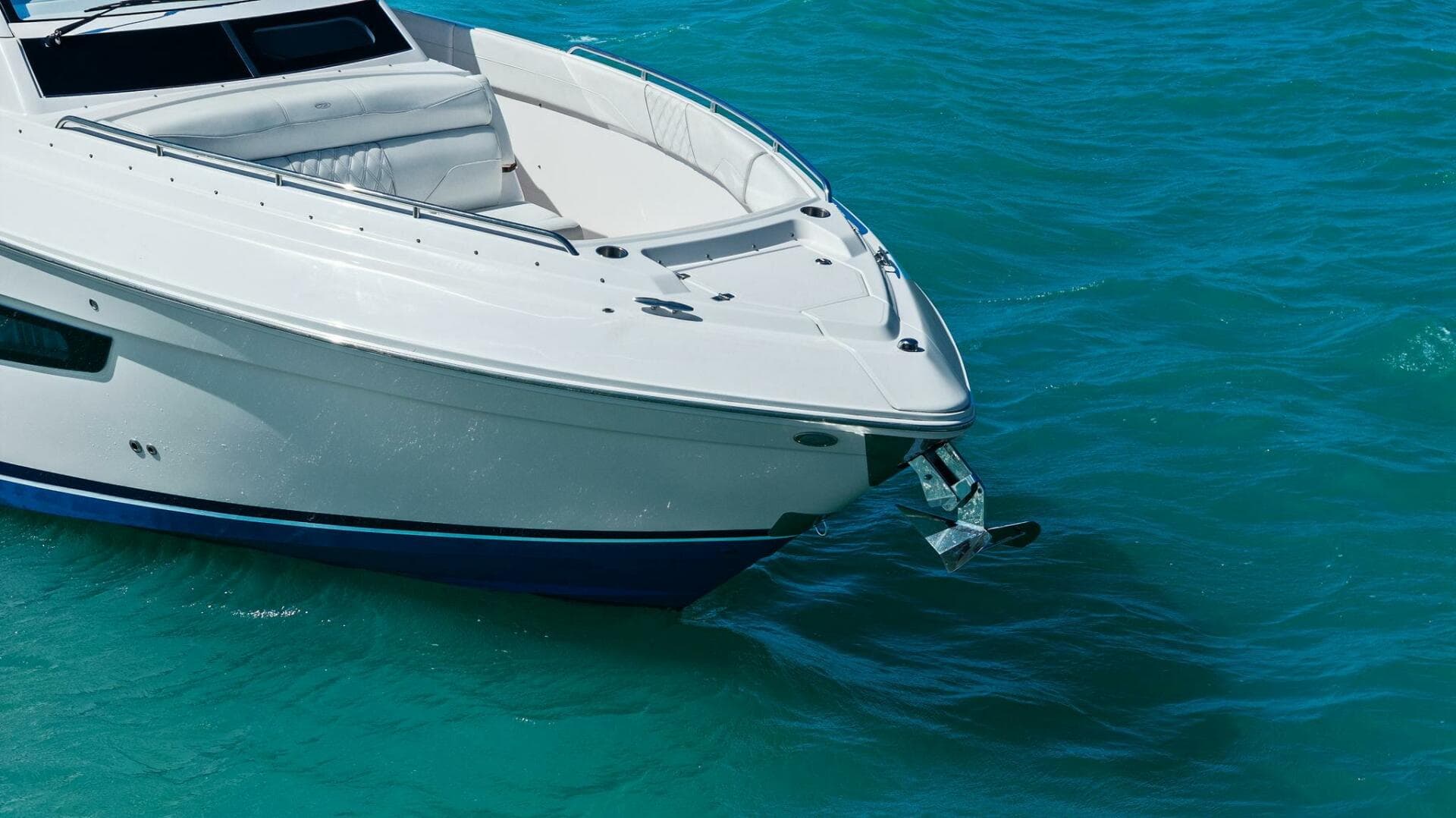 2020 Regal 33 Sav — photo 17