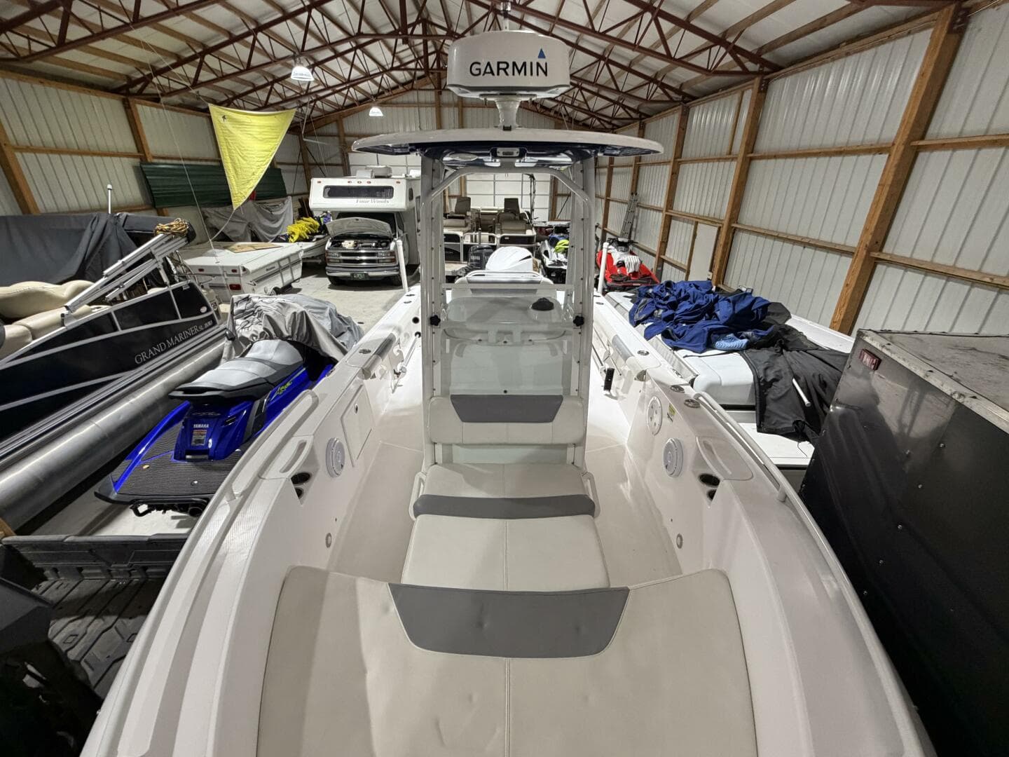 2016 Everglades 230 Center Console — photo 62