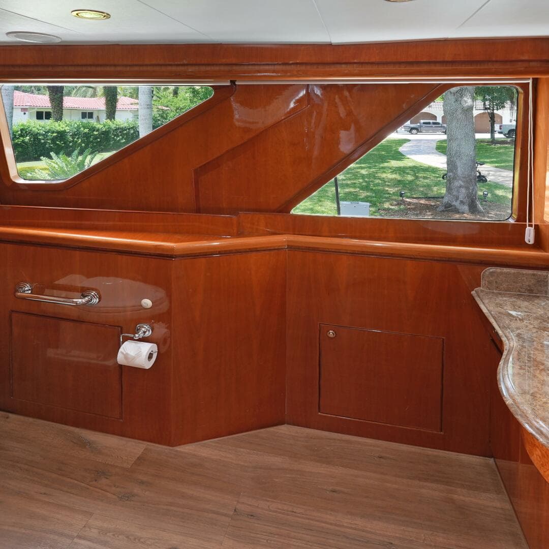 2003 Hargrave Sky Lounge — photo 36