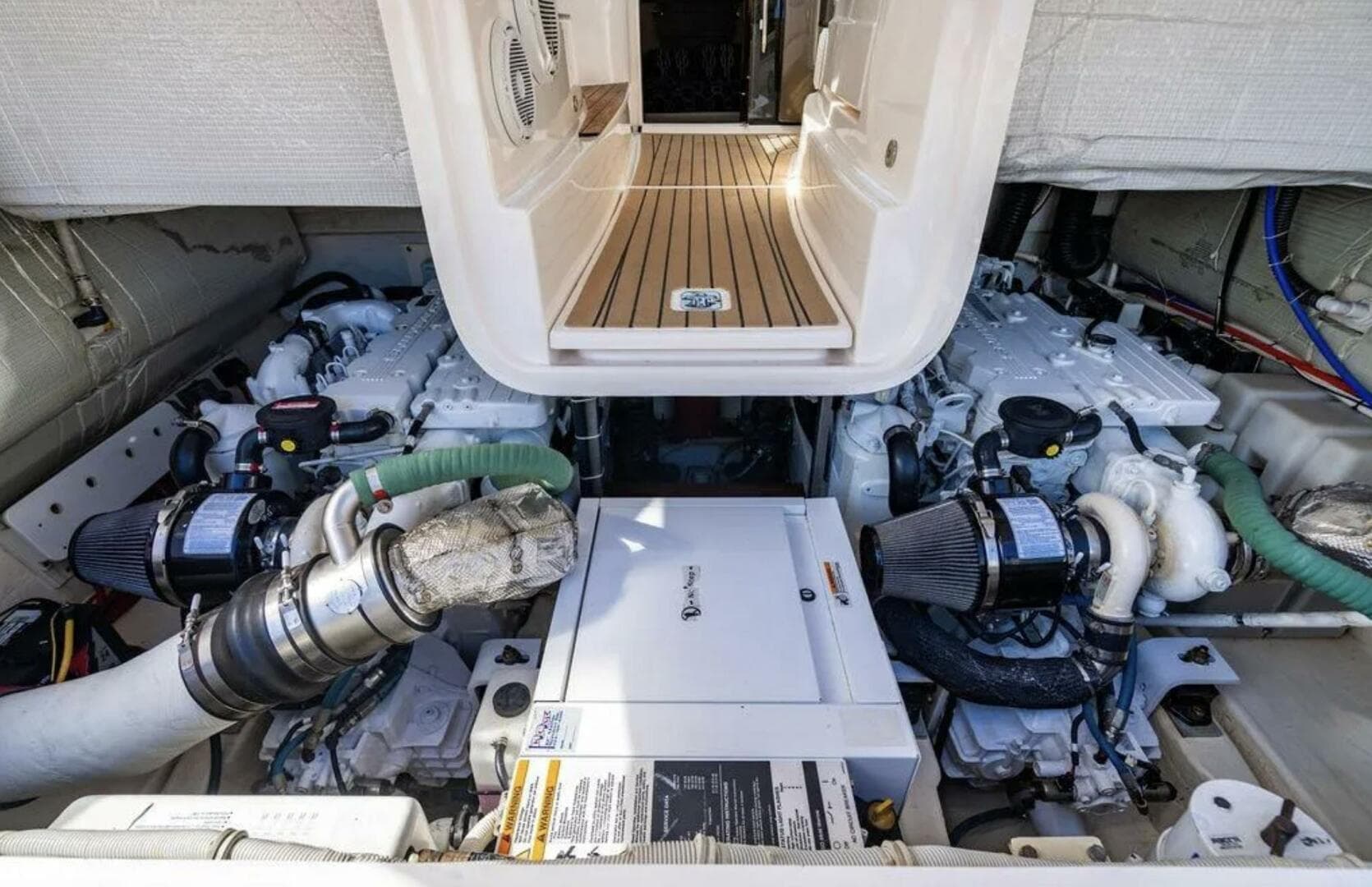 2013 Tiara Yachts 36 Coronet — photo 32