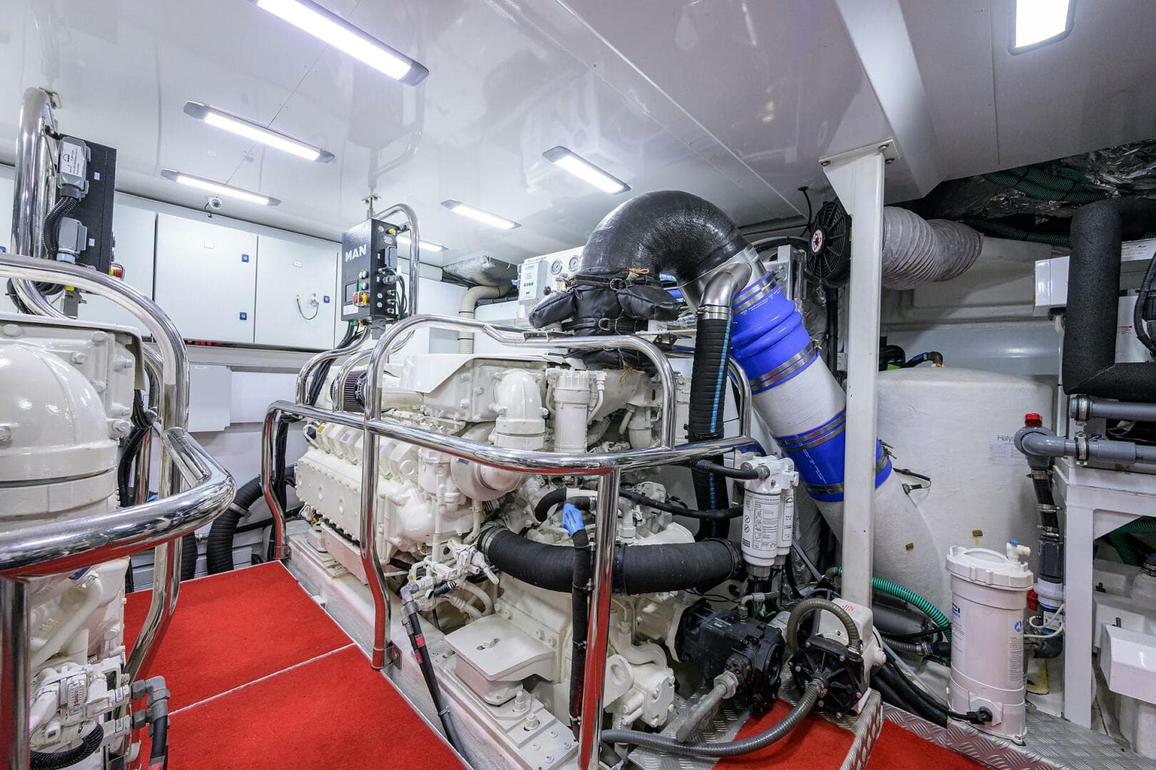 2021 Princess Y78 — photo 70