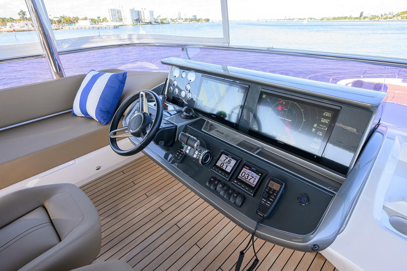 2021 Princess Y78 — photo 57