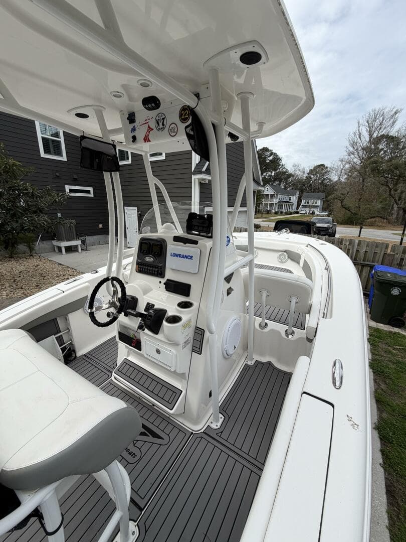 2015 Tidewater 230 LXF — photo 11