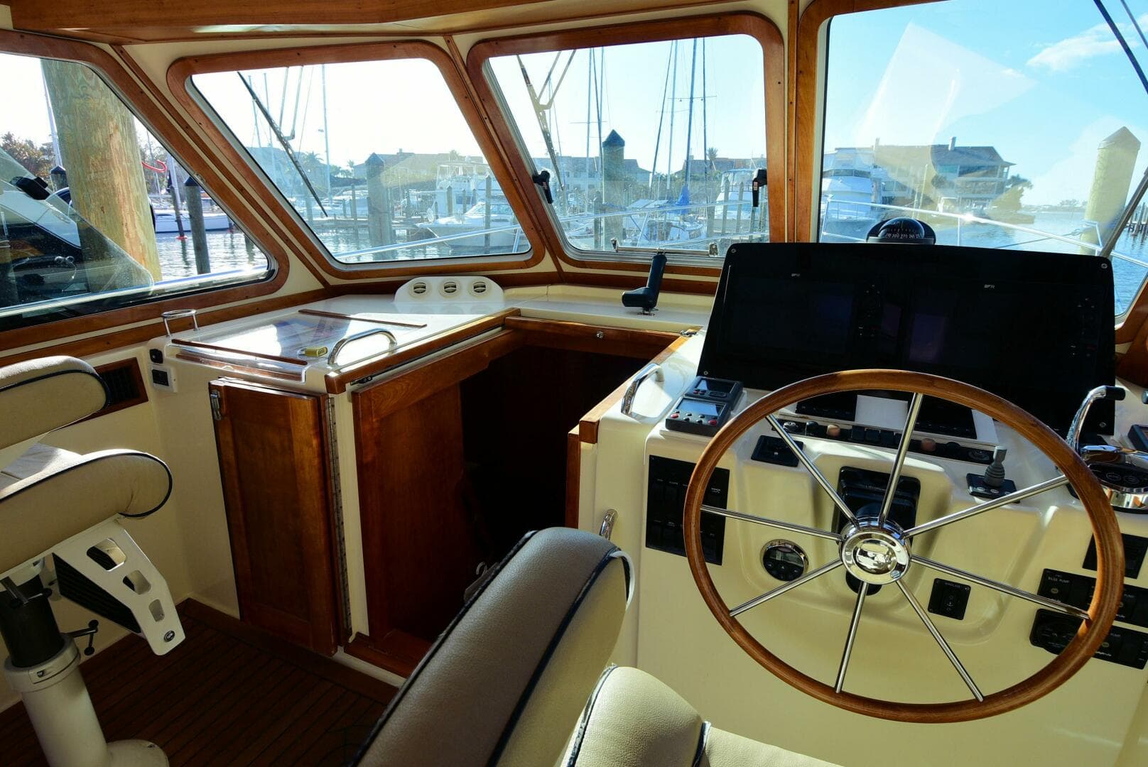 2008 Sabre Salon Express — photo 16