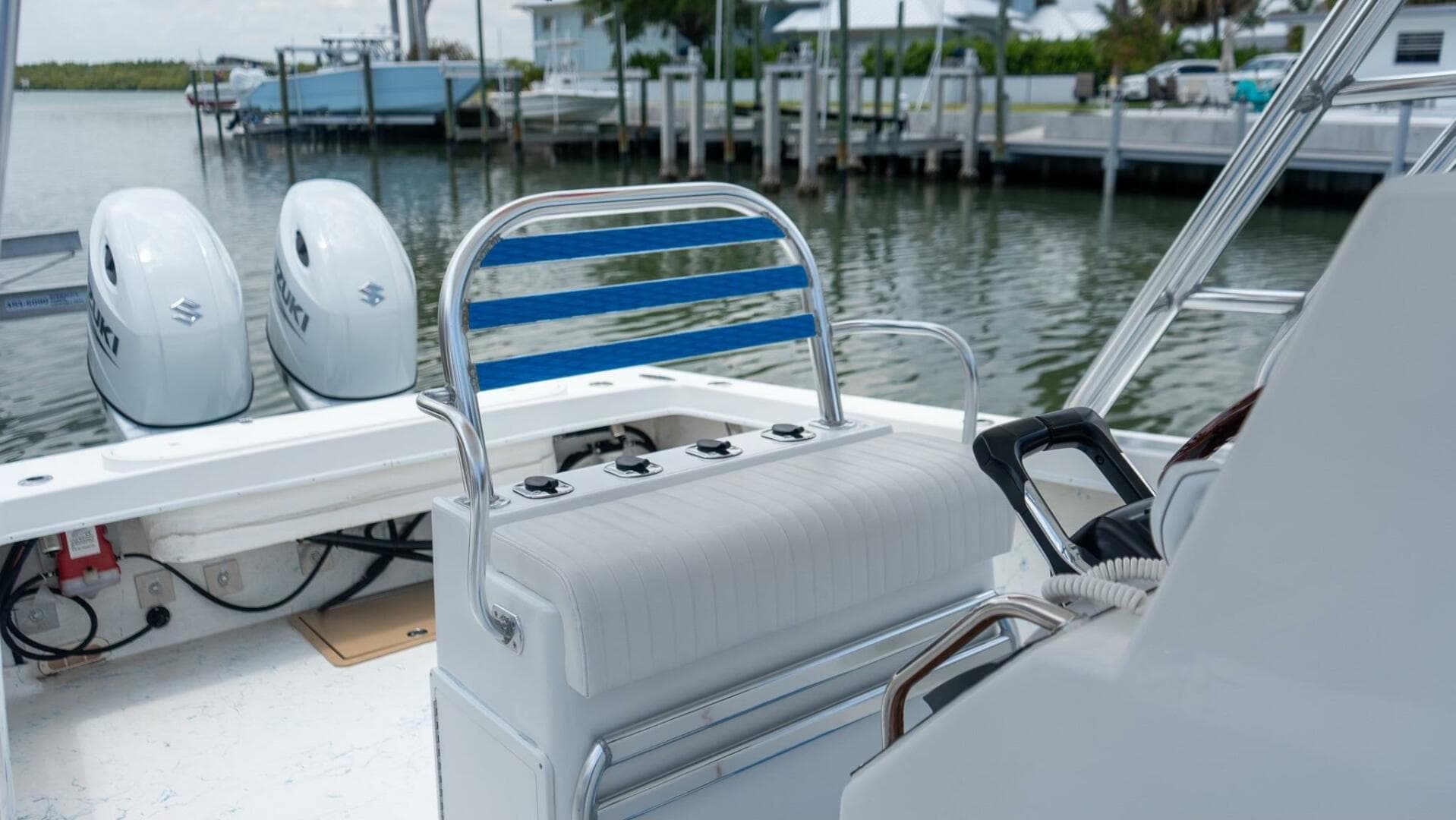 2021 C-Hawk 29 CC — photo 10