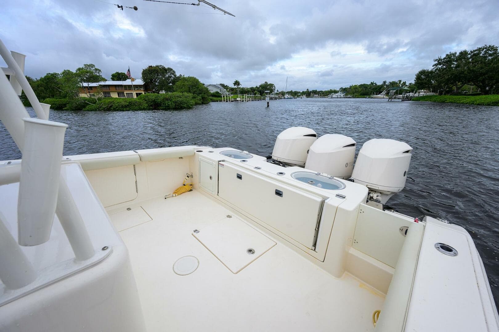 2020 Cobia 350 CC — photo 18