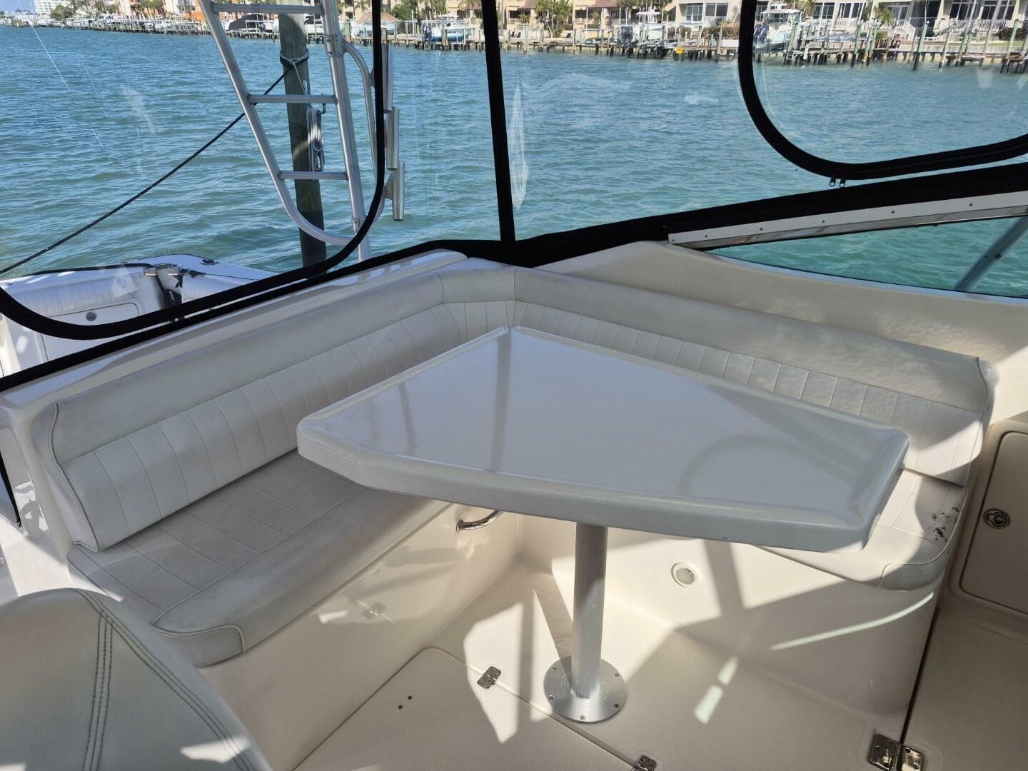 2004 Riviera 4000 Offshore — photo 35