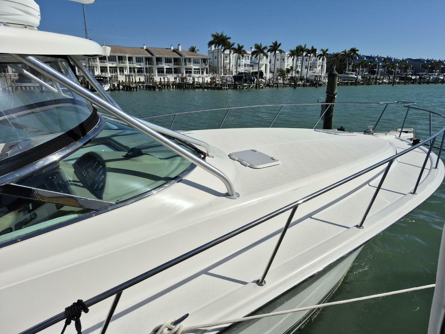 2004 Riviera 4000 Offshore — photo 4