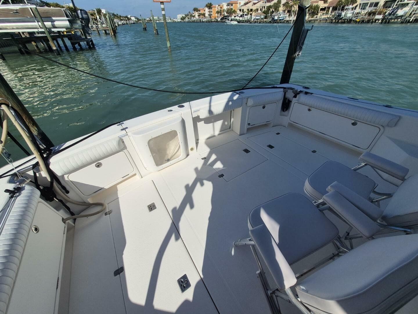 2004 Riviera 4000 Offshore — photo 8