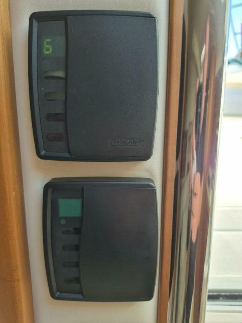 2004 Riviera 4000 Offshore — photo 66