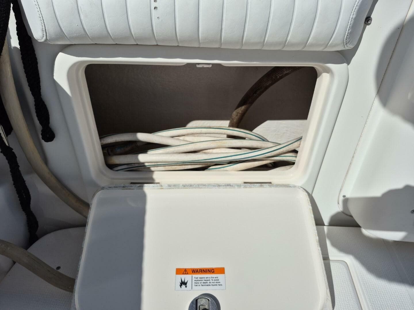 2004 Riviera 4000 Offshore — photo 14