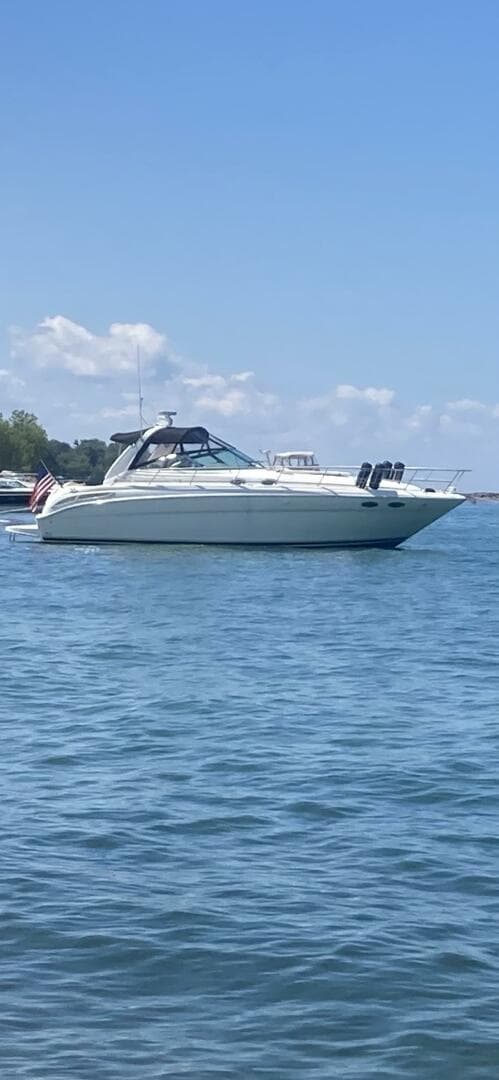 2001 Sea Ray 380 Sundancer — photo 23