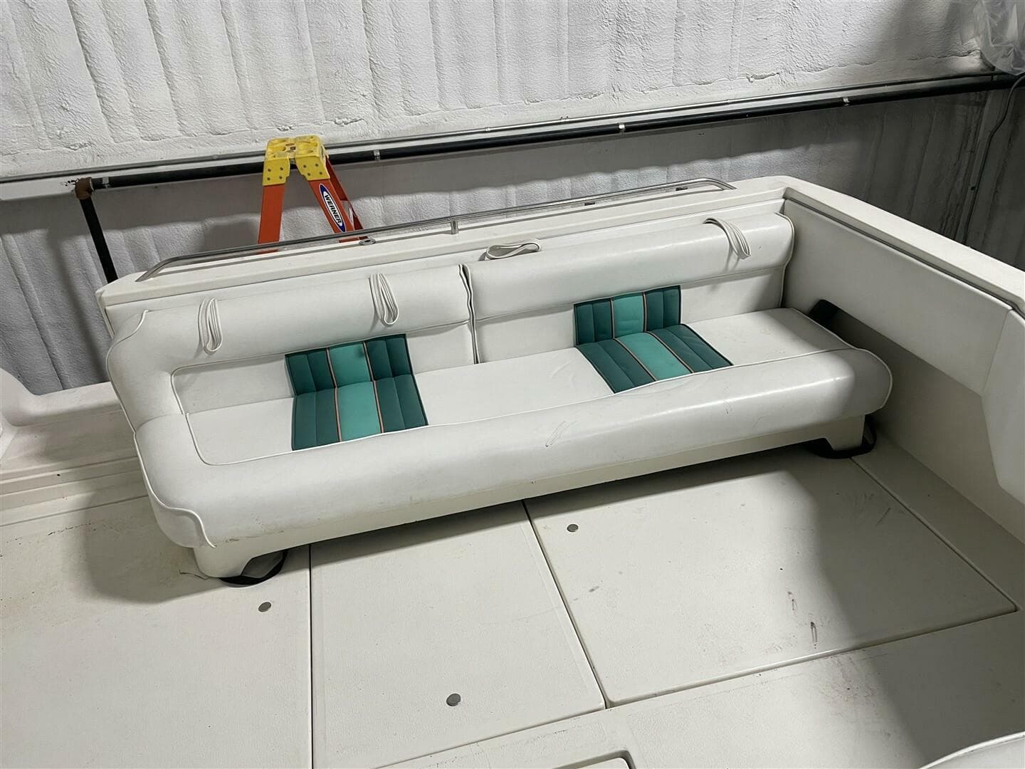 1993 Sea Ray 300 Weekender — photo 10