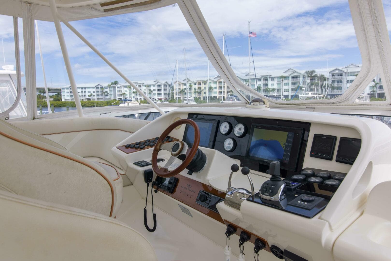 2009 Silverton Ovation — photo 13