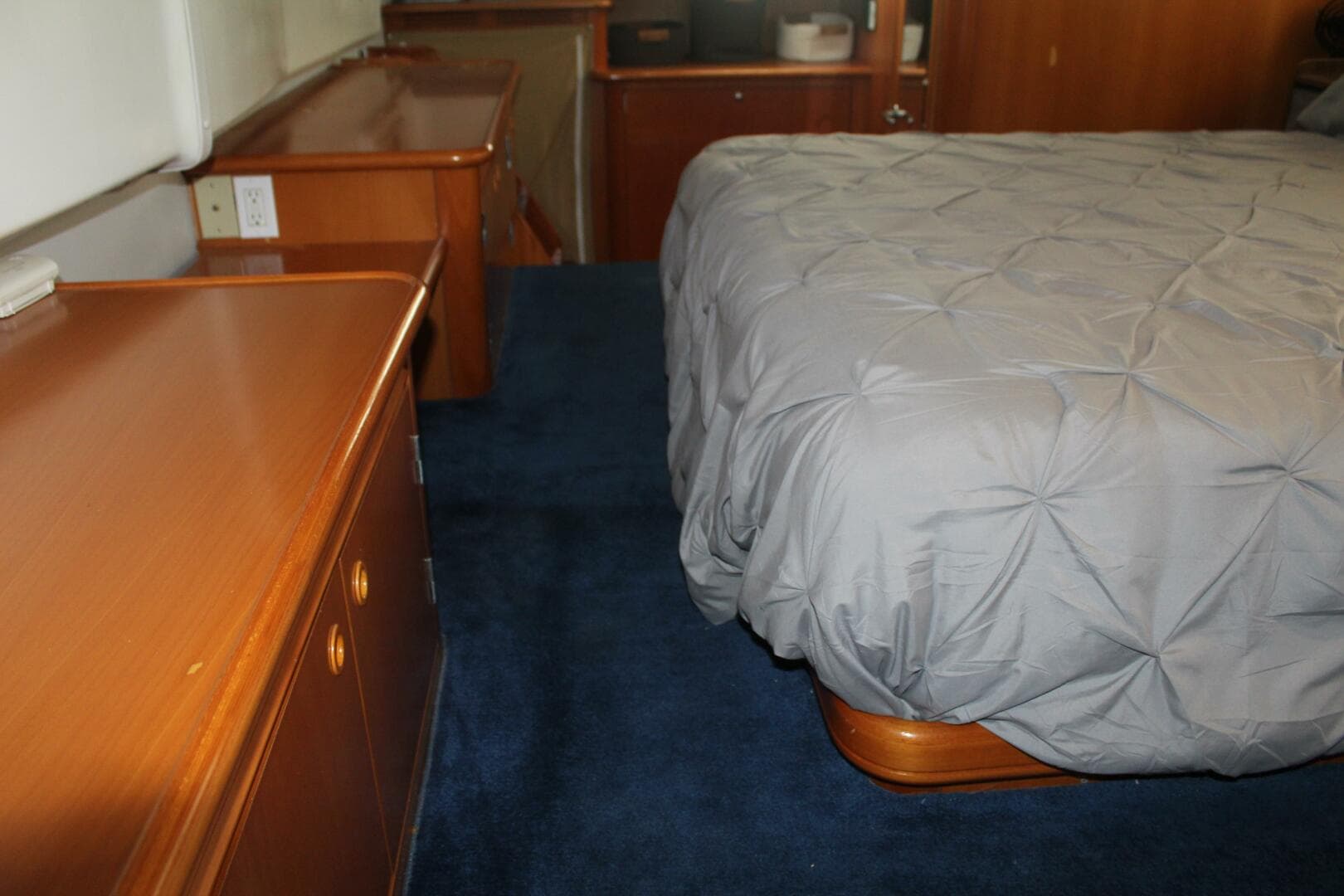 2004 Lagoon 43 Power Cat — photo 24