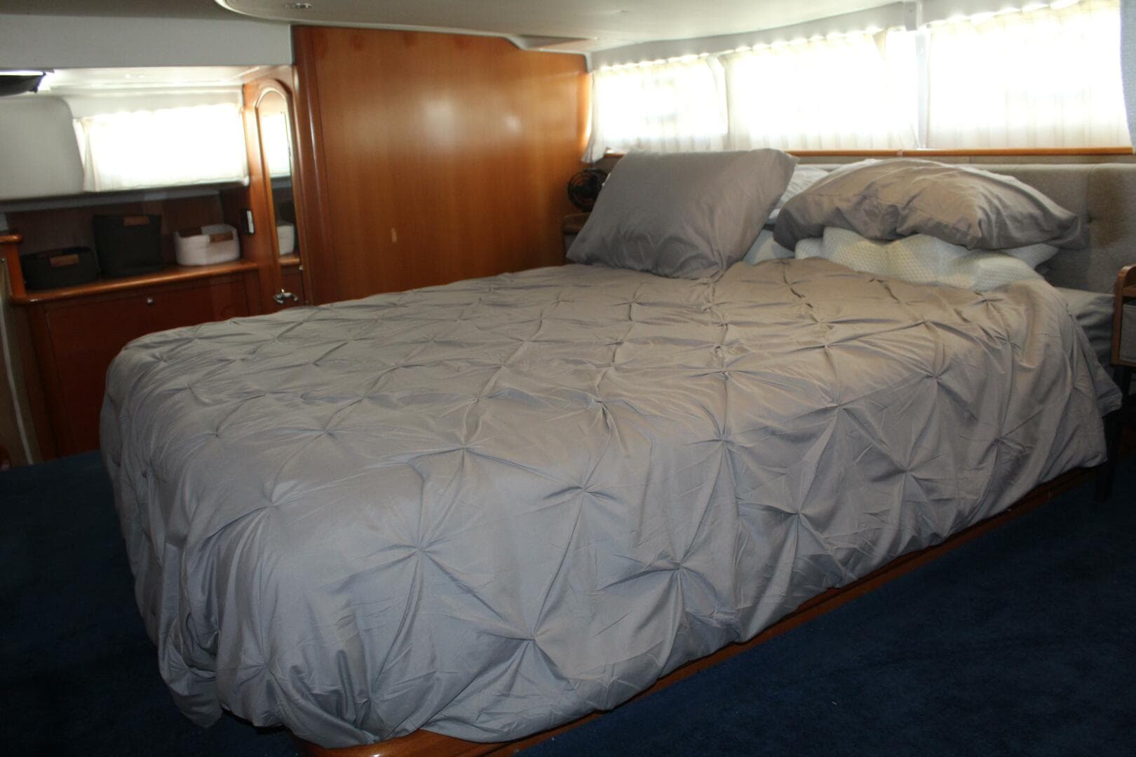 2004 Lagoon 43 Power Cat — photo 21