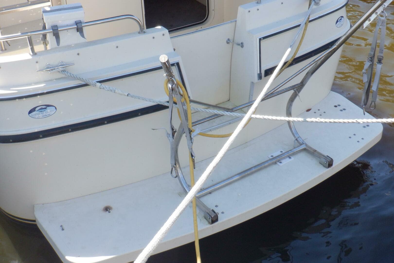 2004 Camano 31 Troll — photo 3