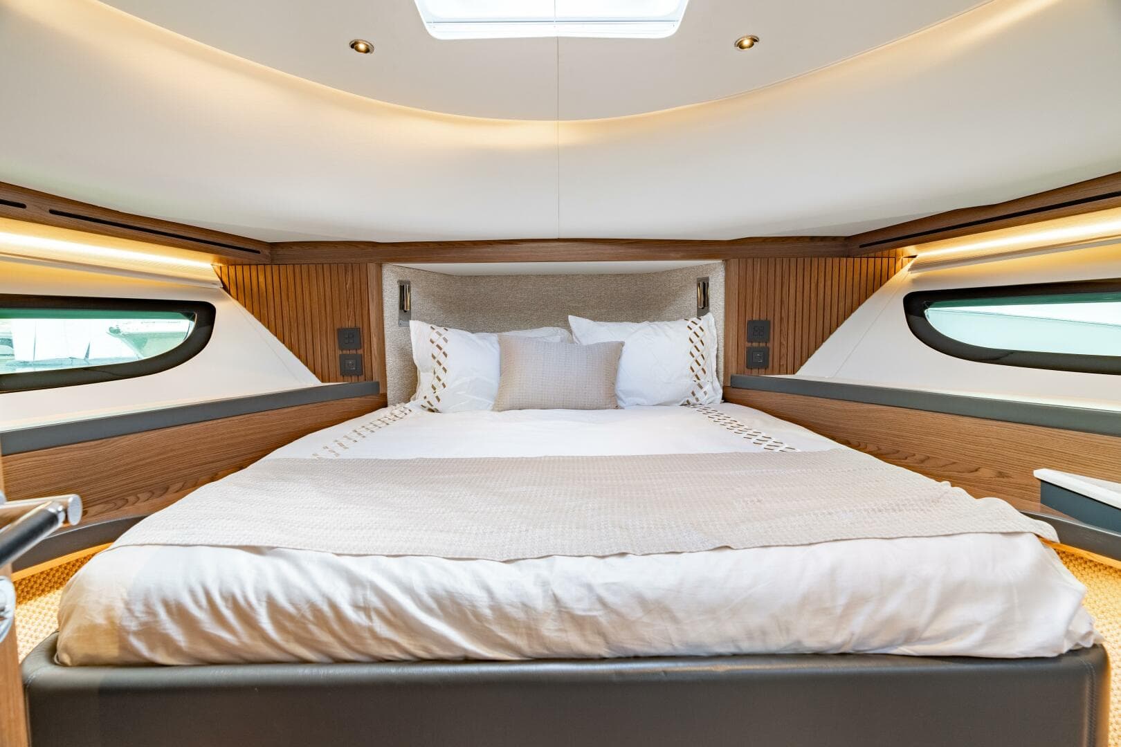 2025 Eclipse 505 Shadow — photo 12