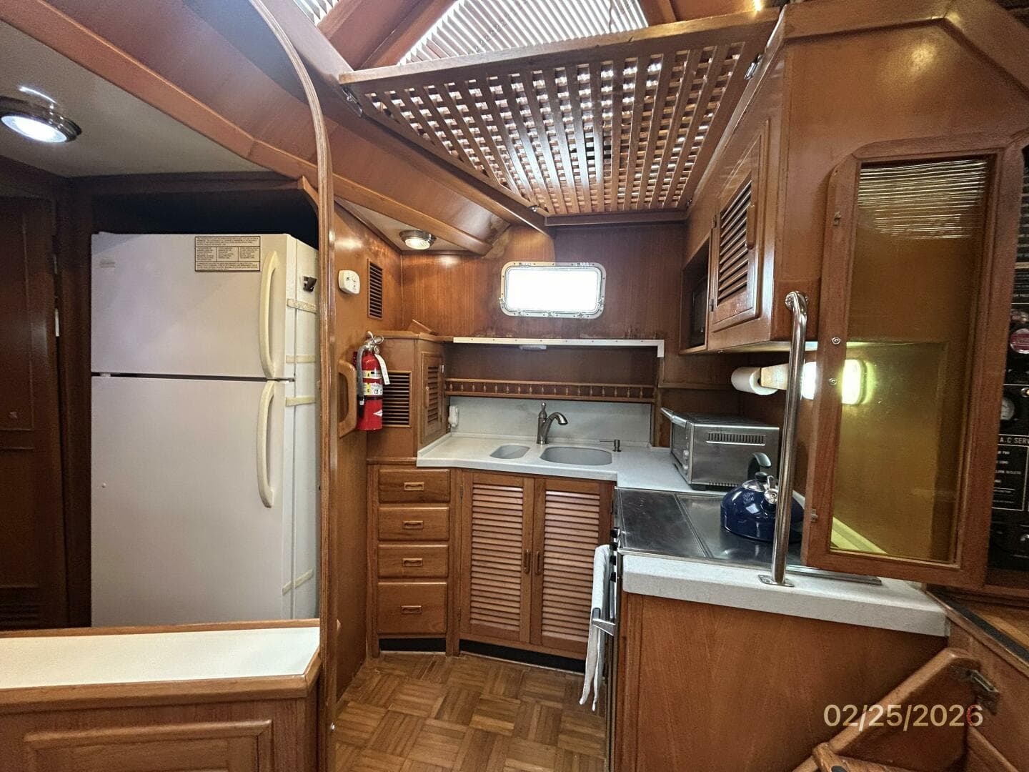 1986 Jefferson Sundeck — photo 47