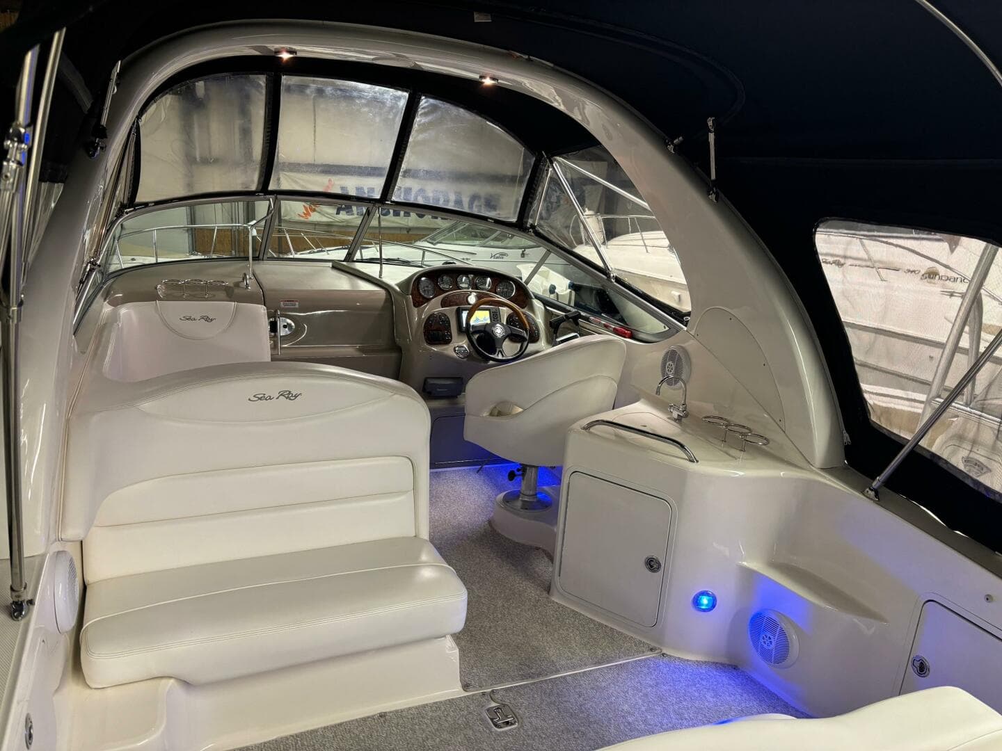 2007 Sea Ray 280 Sundancer — photo 11