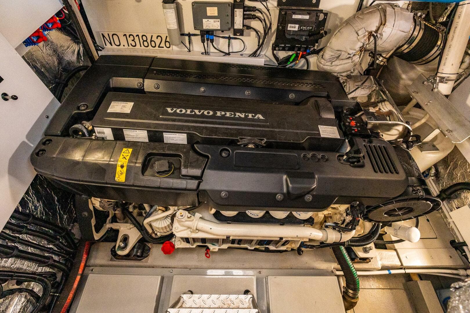 2021 Sunseeker Predator 60 Evo — photo 43