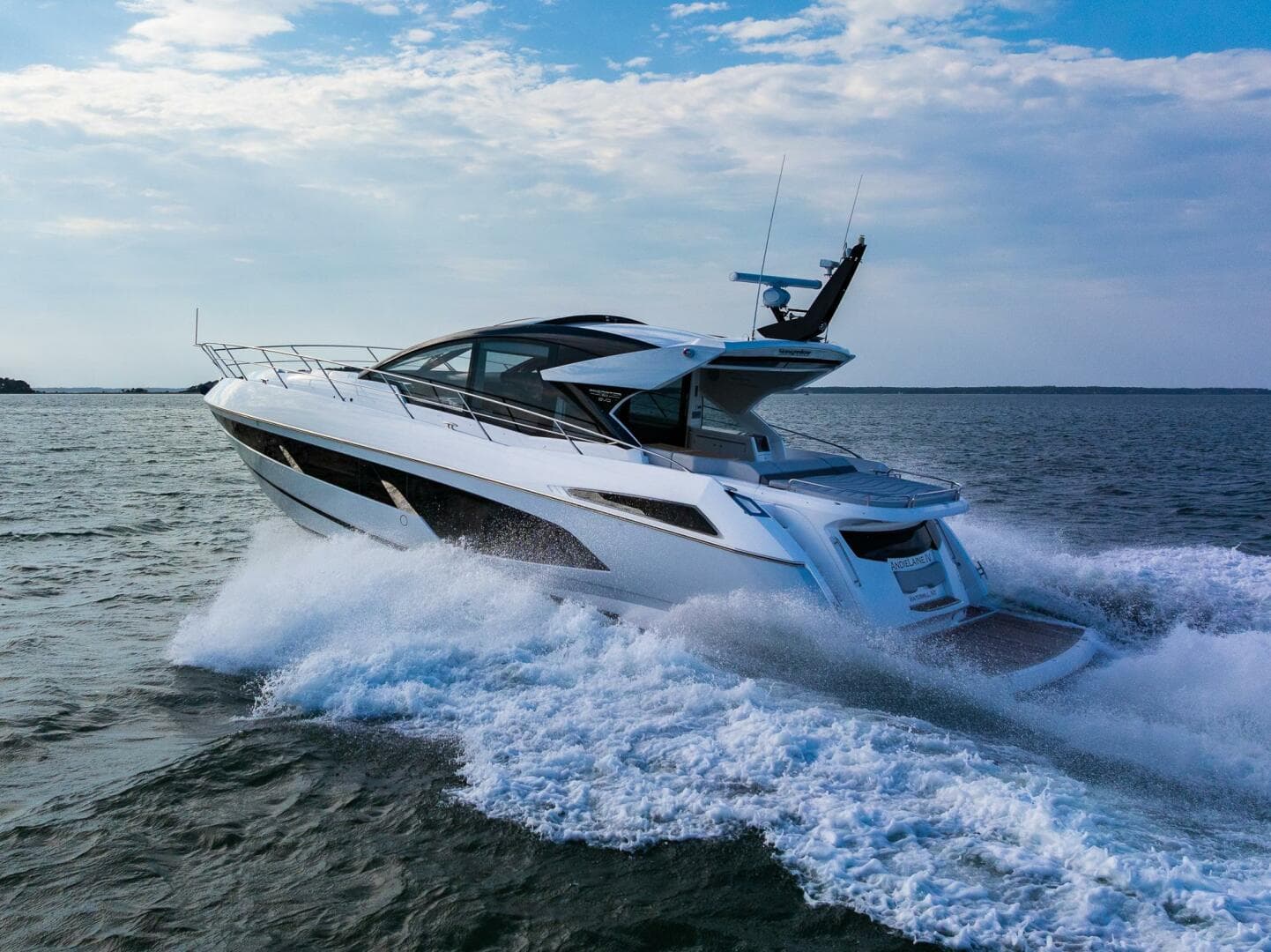 2021 Sunseeker Predator 60 Evo — photo 16
