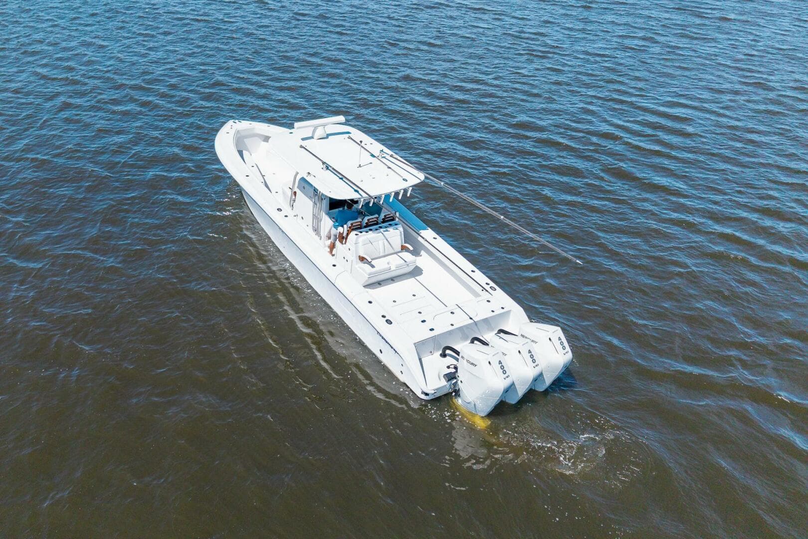 2024 Bahama 41 — photo 13