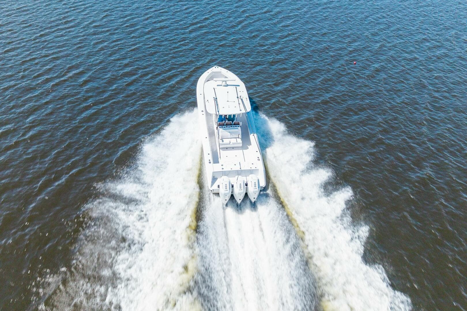 2024 Bahama 41 — photo 14