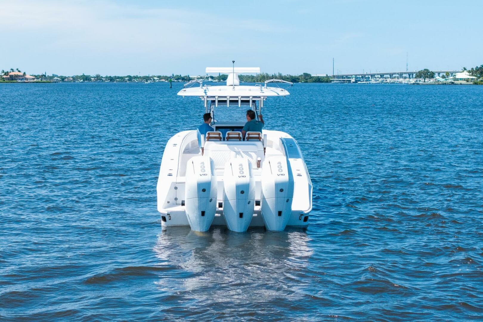 2024 Bahama 41 — photo 3