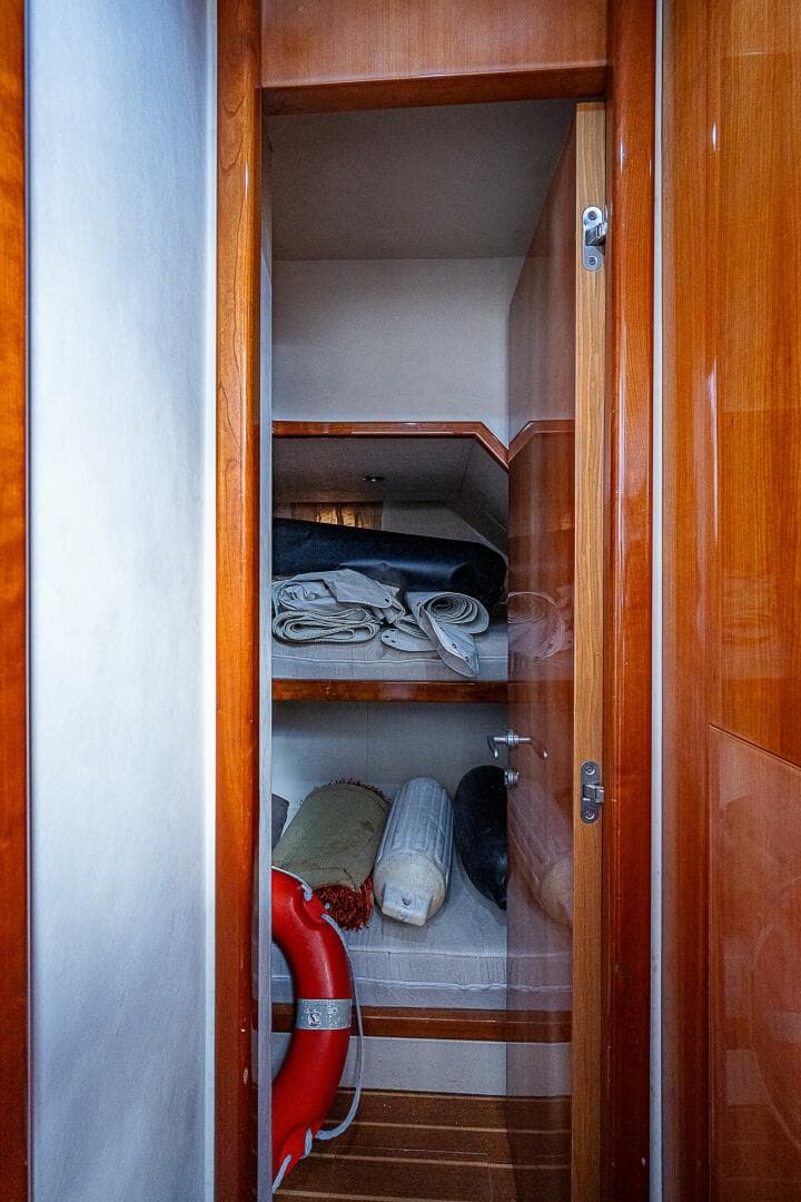 2009 Aicon 64 — photo 86