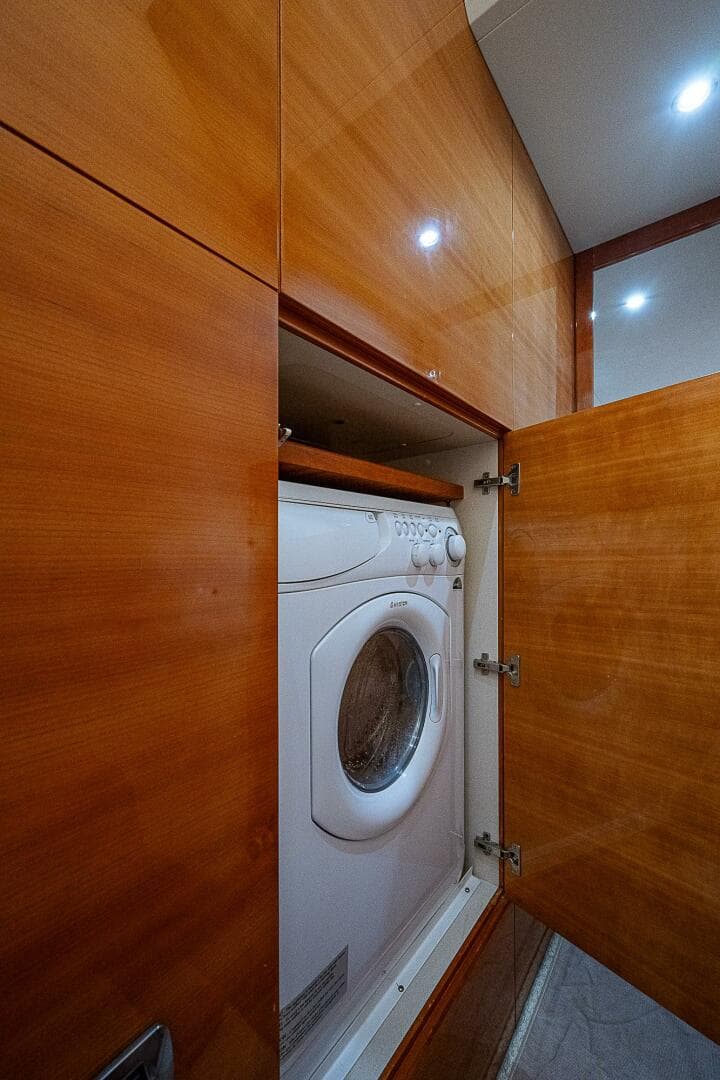 2009 Aicon 64 — photo 74