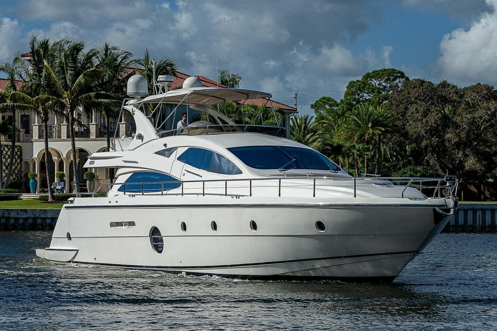 2009 Aicon 64 — photo 97