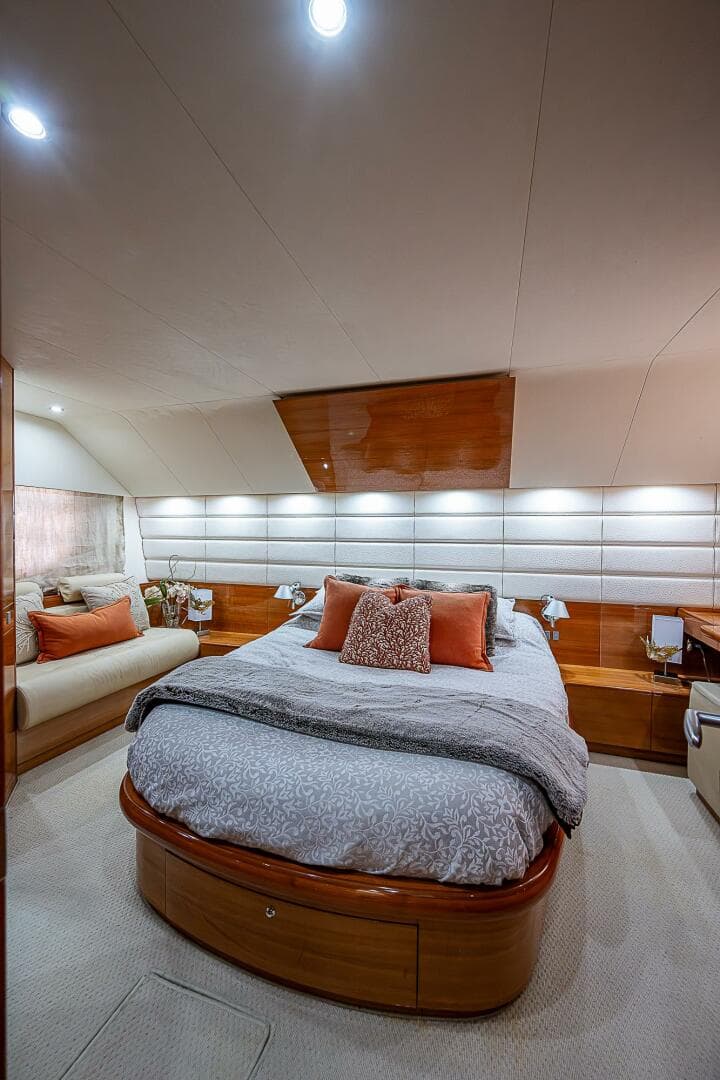 2009 Aicon 64 — photo 55